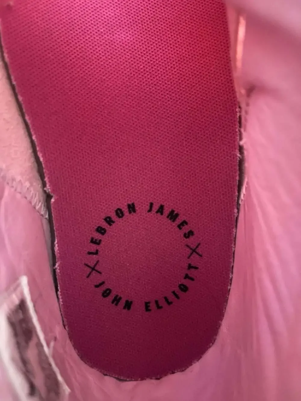 Nike LeBron x John Elliott Icon Tulip Pink Sneakers Size 12 - Picture 7 of 8